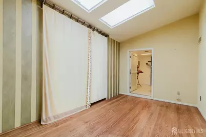 950 Schweitzer Place, North Brunswick Township, NJ 08902 - Photo 25