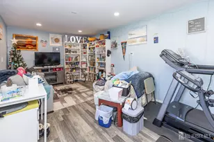 28 Muth St, Sayreville, NJ 08879 - Photo 23