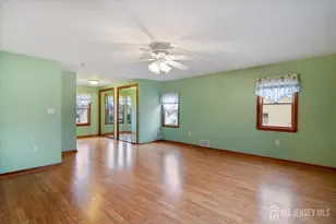 1 Zoar St, Fords, NJ 08863 - Photo 33