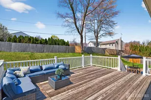 8 Starodub Dr, Milltown, NJ 08850 - Photo 23