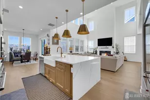 72 Ross Ln, Cranbury Township, NJ 08512 - Photo 13