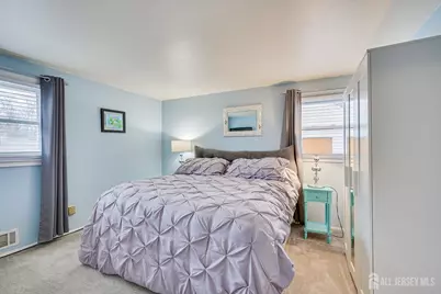 117 Cleveland Avenue, Colonia, NJ 07067 - Photo 21