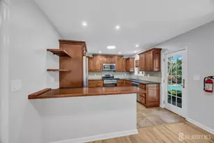 1430 Kearney Dr, North Brunswick Township, NJ 08902 - Photo 19