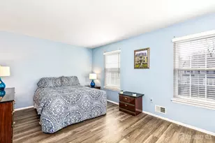 43 Lantern Ln, Sayreville, NJ 08872 - Photo 15