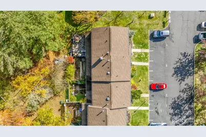 106 Wilshire Court, Old Bridge Township, NJ 08857 - Photo 33