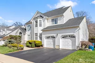 35 Trish Ct, Old Bridge Township, NJ 08857 - Photo 3