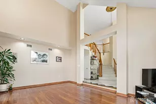 35 Trish Ct, Old Bridge Township, NJ 08857 - Photo 9