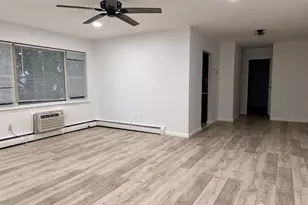 55 Gill Ln, Iselin, NJ 08830 - Photo 5