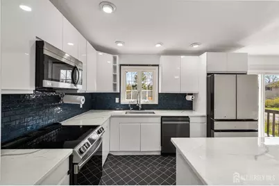 6 Chalmers Road, East Brunswick Township, NJ 08816 - Photo 7