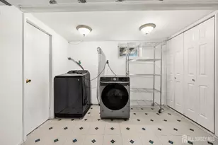 6 Chalmers Rd, East Brunswick Township, NJ 08816 - Photo 33