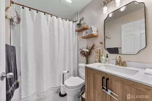 9 Ruby Ct, Franklin Township, NJ 08823 - Photo 7