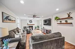 38 Ocean Blvd, Old Bridge Township, NJ 07735 - Photo 19