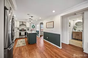 38 Ocean Blvd, Old Bridge Township, NJ 07735 - Photo 9