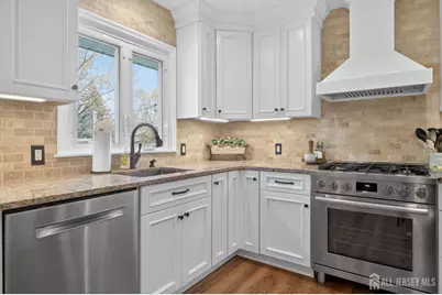 157 Clay Street, Milltown, NJ 08850 - Photo 9