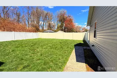 39 Caldwell Road, Edison, NJ 08817 - Photo 13