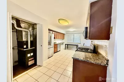 1404 Edison Glen Terrace, Edison, NJ 08837 - Photo 15