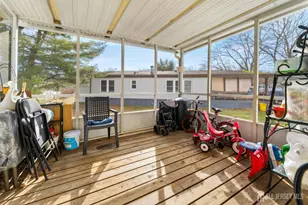 24 Whitman Rd, North Brunswick Township, NJ 08902 - Photo 11