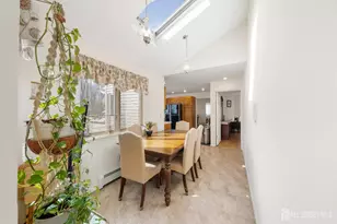 932 Beatrice Pkwy, Edison, NJ 08820 - Photo 21