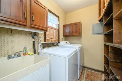 105 Morning Glory Road, Warren Township, NJ 07059 - Photo 17