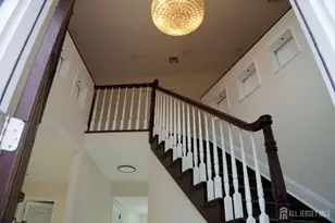 8 Stephenville Pkwy, Edison, NJ 08820 - Photo 5