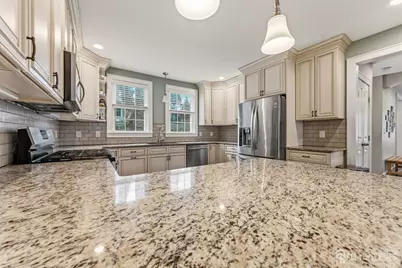 420 Mountainview Terrace, Dunellen, NJ 08812 - Photo 15