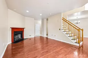 270 Pinelli Dr, Piscataway Township, NJ 08854 - Photo 13