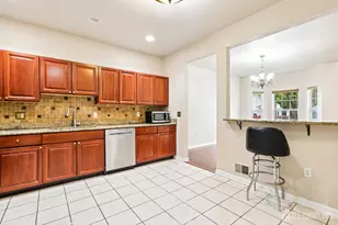270 Pinelli Dr, Piscataway Township, NJ 08854 - Photo 21