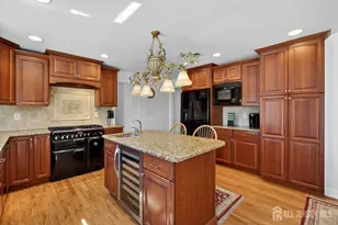 15 Cherokee Rd, East Brunswick Township, NJ 08816 - Photo 15