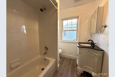 511 Grove Street, Dunellen, NJ 08812 - Photo 9