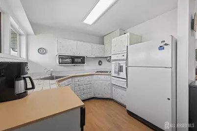 1 Cambridge Road, South Brunswick Township, NJ 08824 - Photo 7