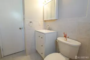 160 Brown Ave, Iselin, NJ 08830 - Photo 15