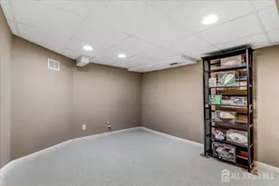 5 Chelsea Ct, Sayreville, NJ 08859 - Photo 25