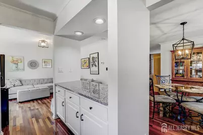 5 Chelsea Court, Sayreville, NJ 08859 - Photo 11