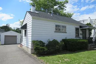 11 Eisenhower Dr, Sayreville, NJ 08872 - Photo 27
