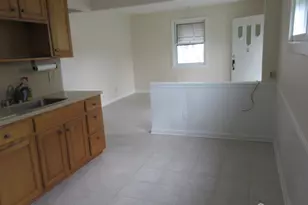 11 Eisenhower Dr, Sayreville, NJ 08872 - Photo 7