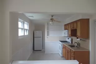 11 Eisenhower Dr, Sayreville, NJ 08872 - Photo 5