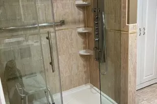 35 Timber Hill Dr, Monroe Township, NJ 08831 - Photo 9