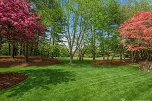 537 Sayre Dr, Plainsboro Township, NJ 08540 - Photo 5