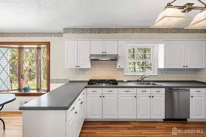 2 Paula Street, Edison, NJ 08820 - Photo 29