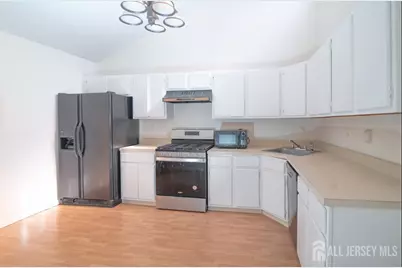 175 Penn Court, Matawan, NJ 07747 - Photo 5