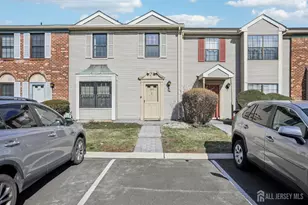 204 Hampshire Ct, Piscataway Township, NJ 08854 - Photo 1