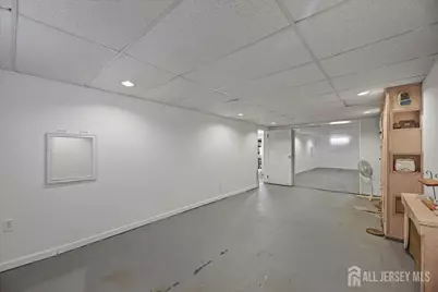 439 Fairview Avenue, Colonia, NJ 07067 - Photo 27