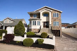 618 Lee St, Perth Amboy, NJ 08861 - Photo 1