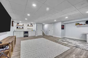 44 Rozalyn Ln, Old Bridge Township, NJ 08879 - Photo 9