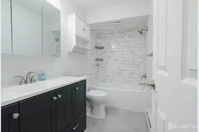 733 Cricket Lane, Woodbridge Township, NJ 07095 - Photo 11