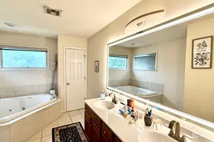 36 Fiume St, Iselin, NJ 08830 - Photo 5