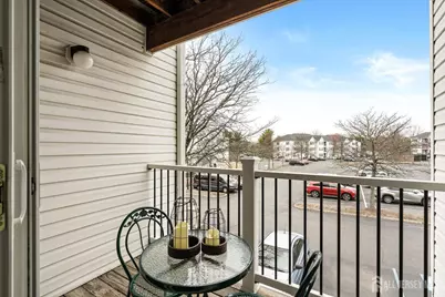 1125 Waterford Drive W, Edison, NJ 08817 - Photo 27