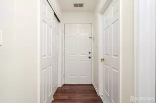 1125 Waterford Dr W, Edison, NJ 08817 - Photo 5