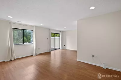 241 Hampshire Drive, Plainsboro Township, NJ 08536 - Photo 5