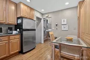 39 Canterbury Rd, East Brunswick Township, NJ 08816 - Photo 3